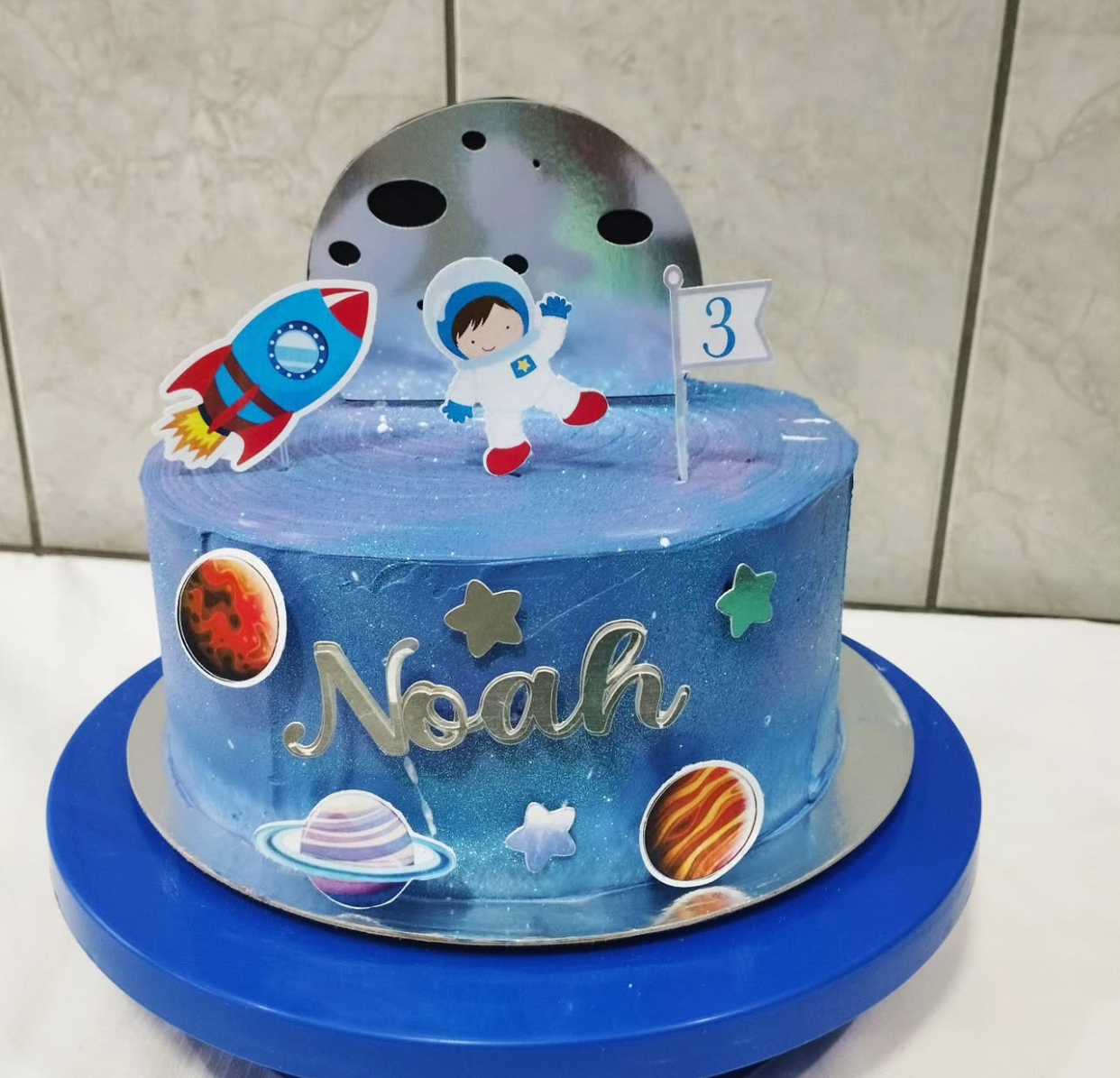 delicious cake ariel